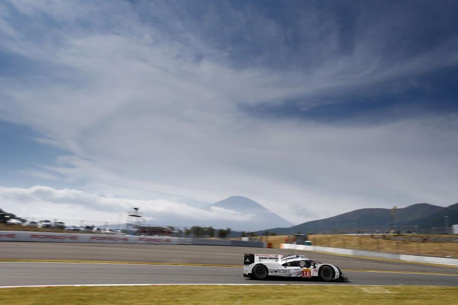  Porsche 919 Hybrid 2015 года  (фото 310 из 481)